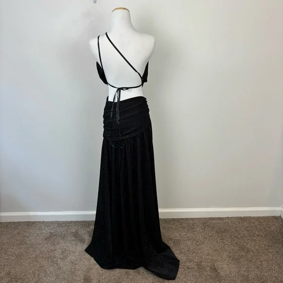 Michael Costello Revolve Fairleigh Gown Black Cutout Metallic Thread Size Small - Picture 11 of 11